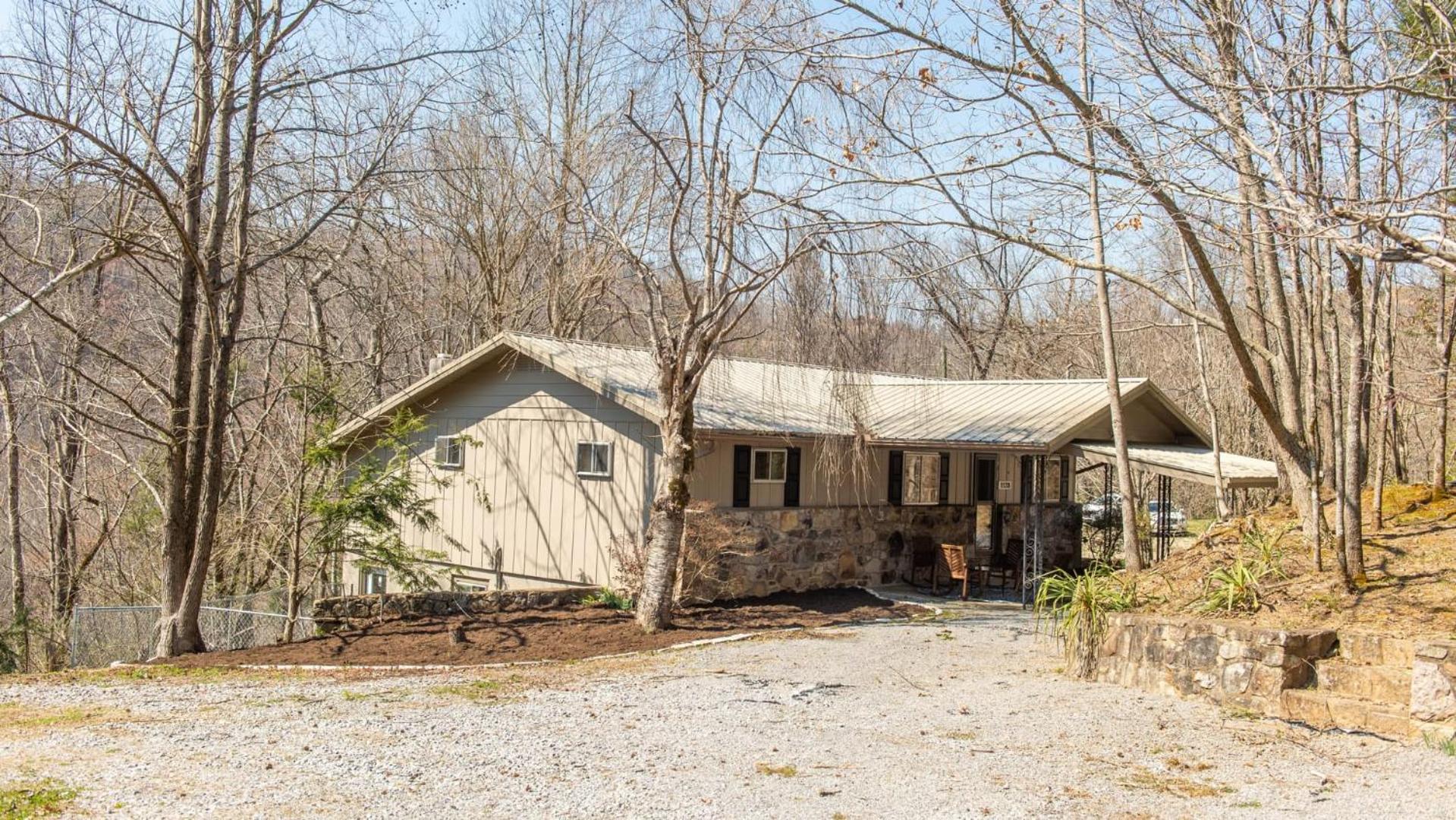 Little Smoky Retreat , 3 Bedroom , Close To Downtown Gatlinburg And Pigeon Forge Eksteriør billede